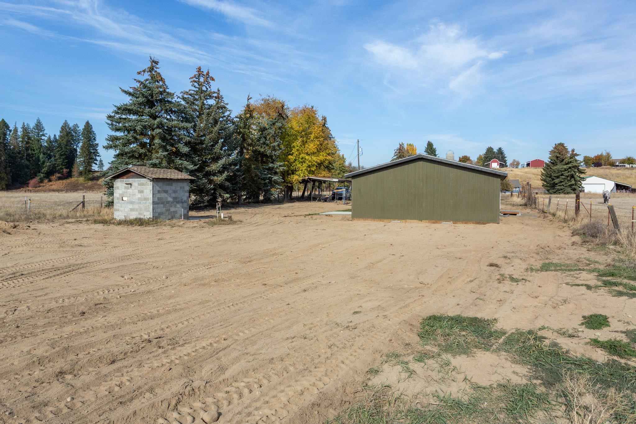 7910 E Valley Rd - Photo 23