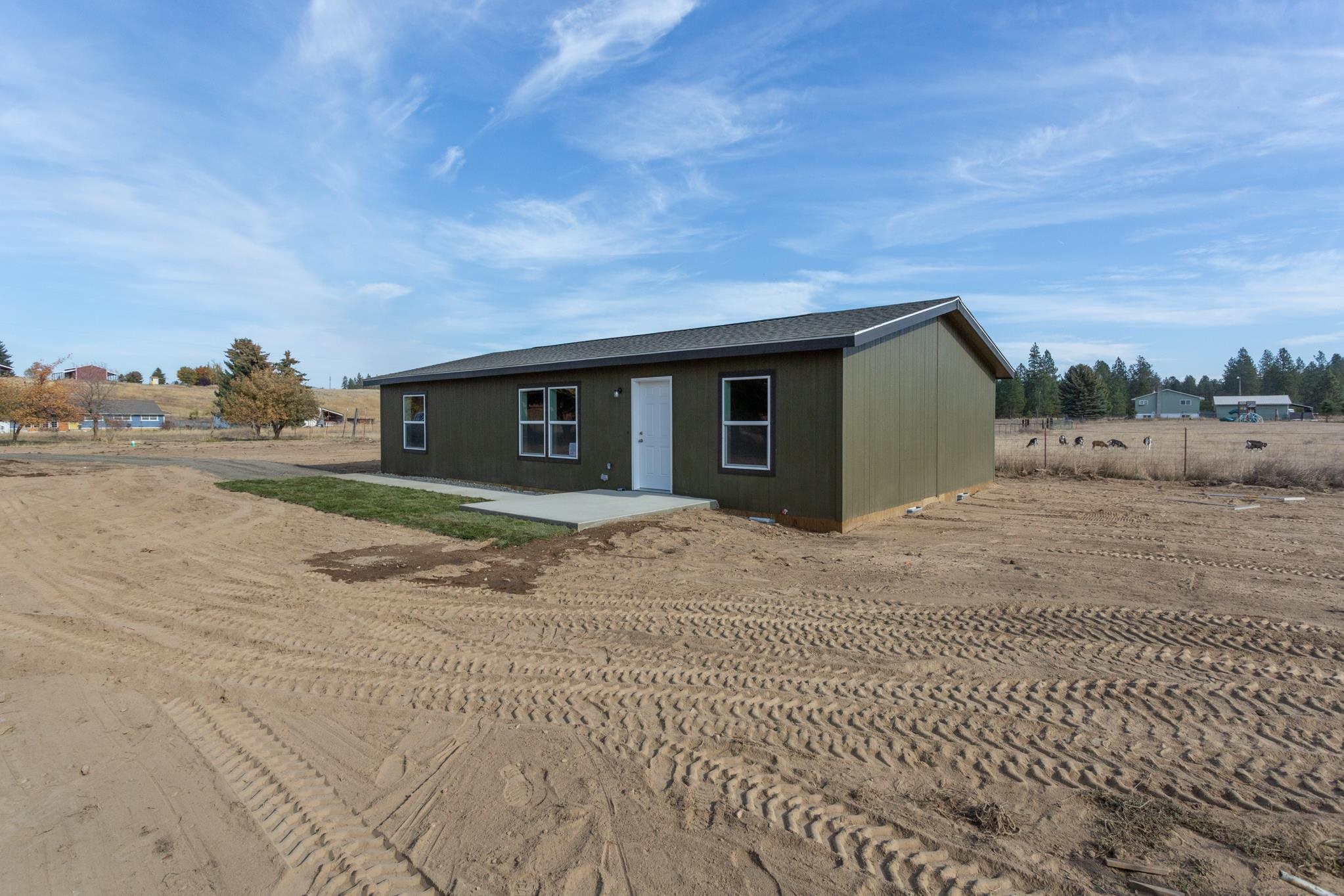7910 E Valley Rd - Photo 3