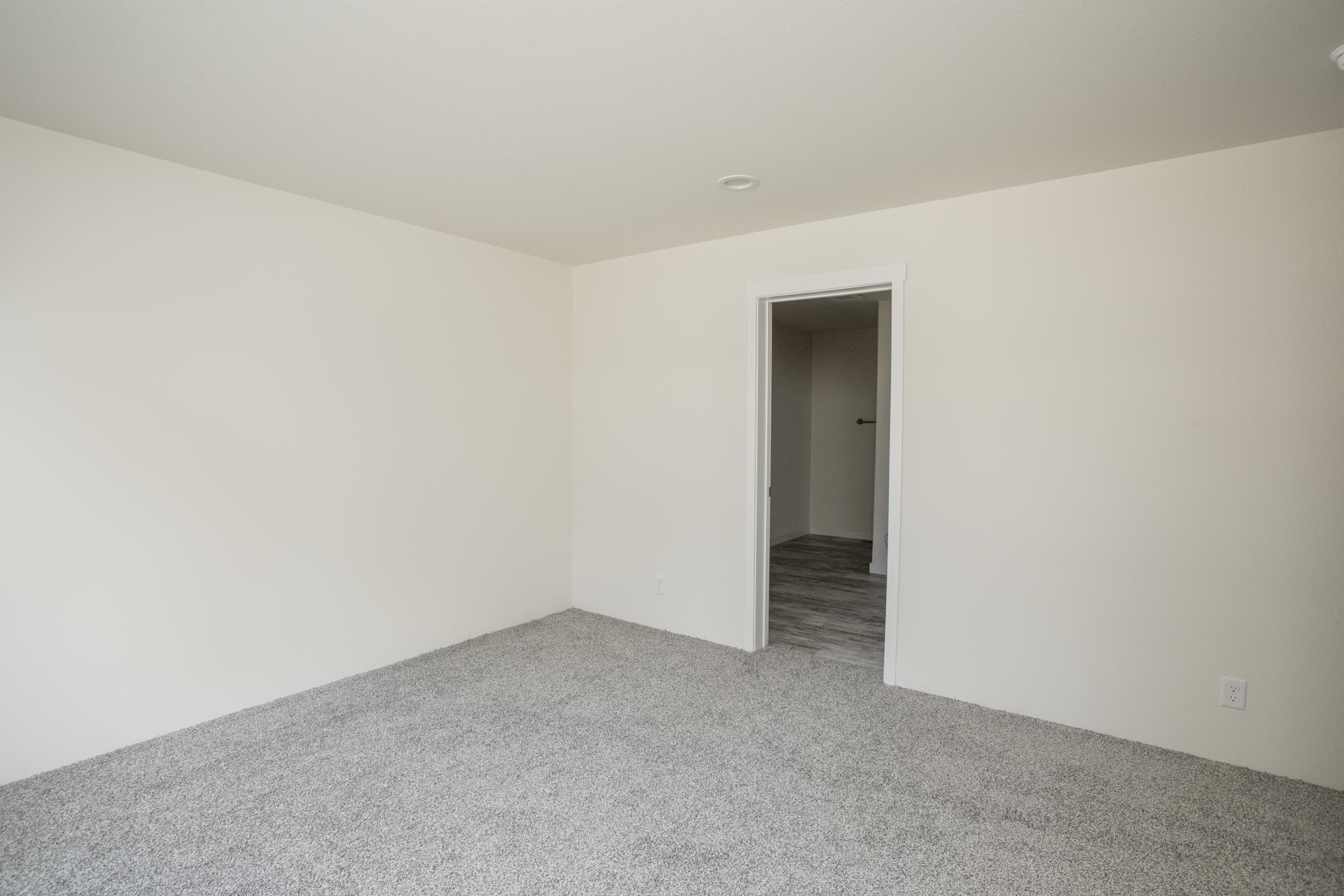 7910 E Valley Rd - Photo 15