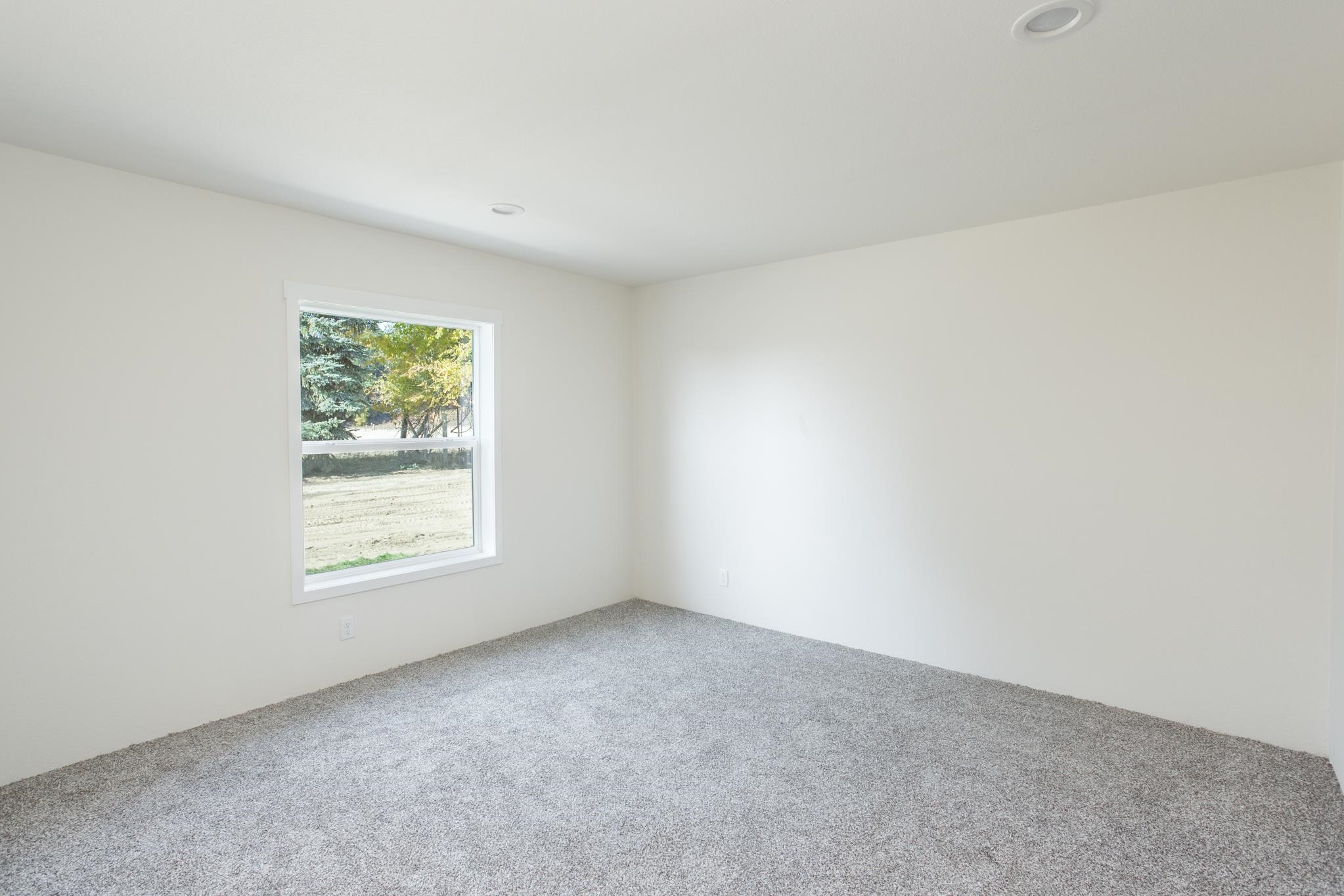 7910 E Valley Rd - Photo 16