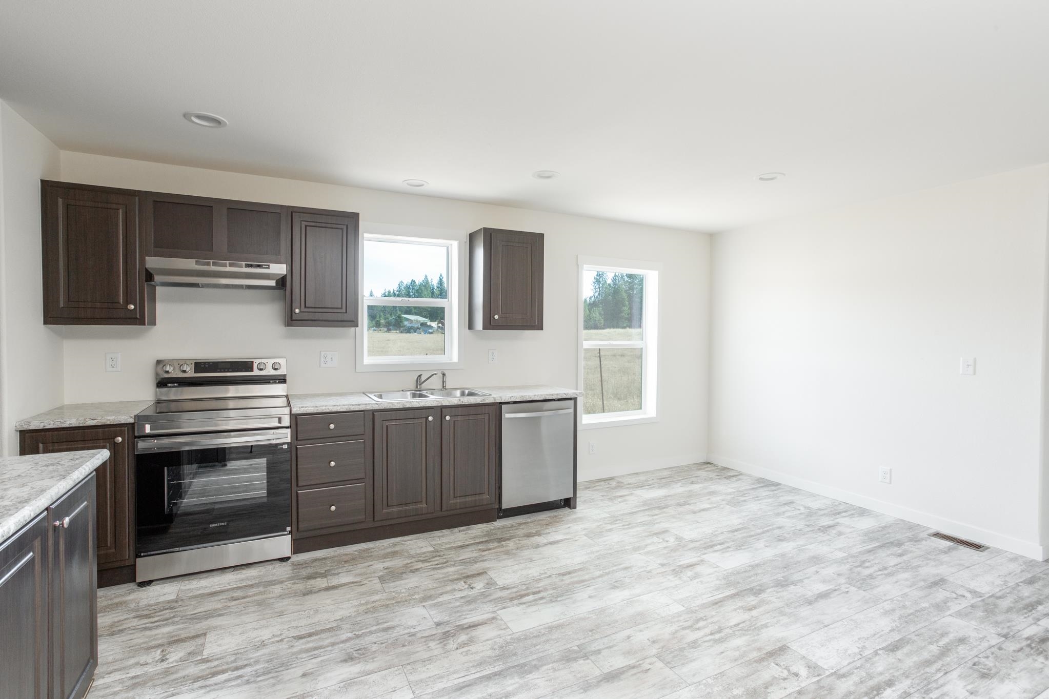 7910 E Valley Rd - Photo 5