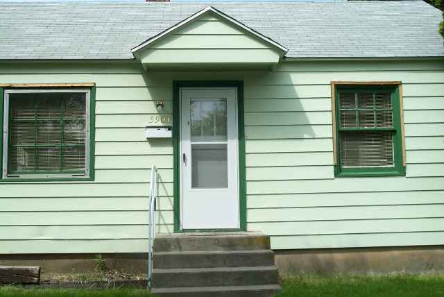 5903 N Post